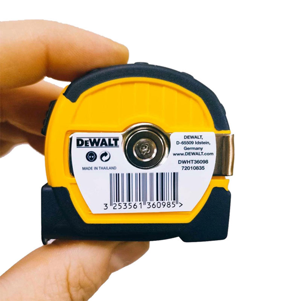 متر 3 متری دیوالت